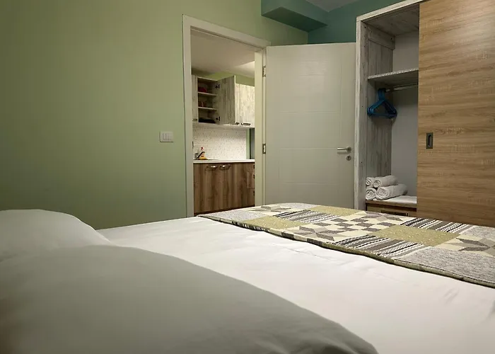 ريزيدنسا كالتير دراس *