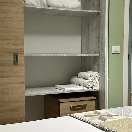 Rezidenca Kalter Durres 公寓 格勒姆