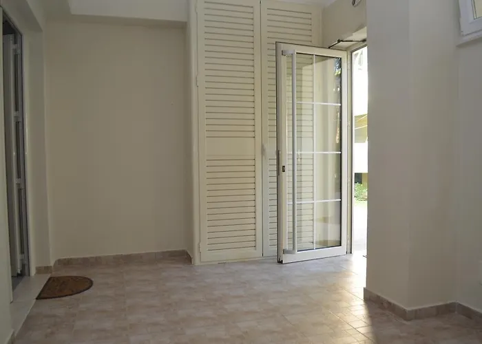 アパート Rezidenca Kalter Durres ゴーレム