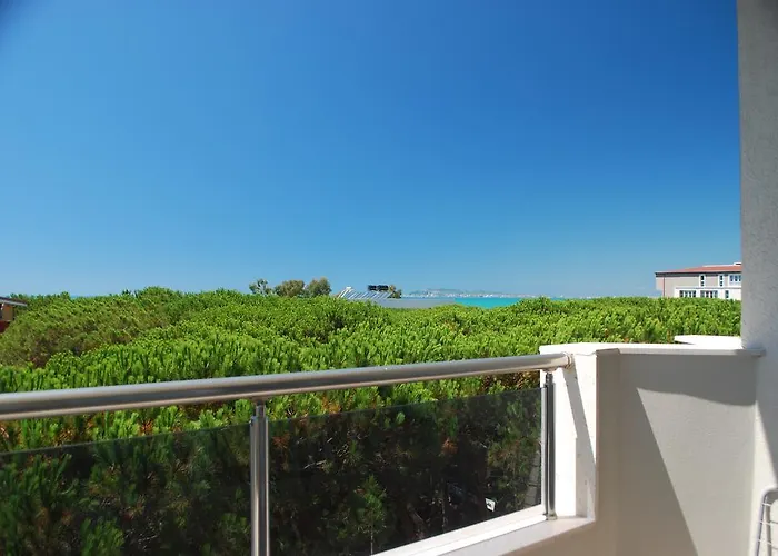 アパート Rezidenca Kalter Durres ゴーレム